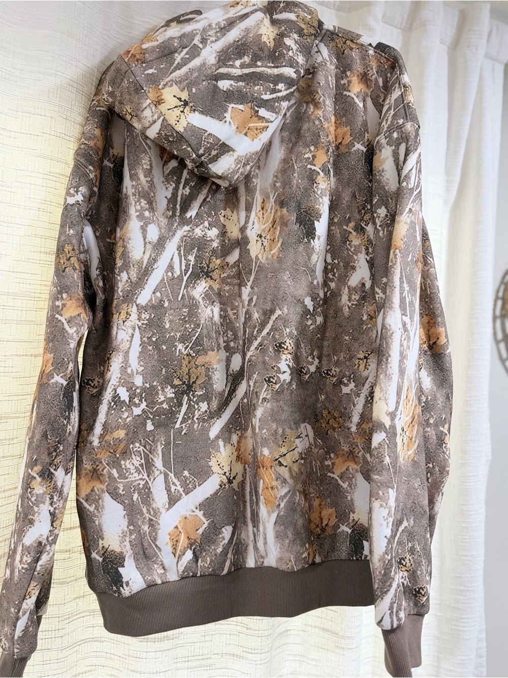 Comfrt Camo Hoodie - Picture 4 of 6